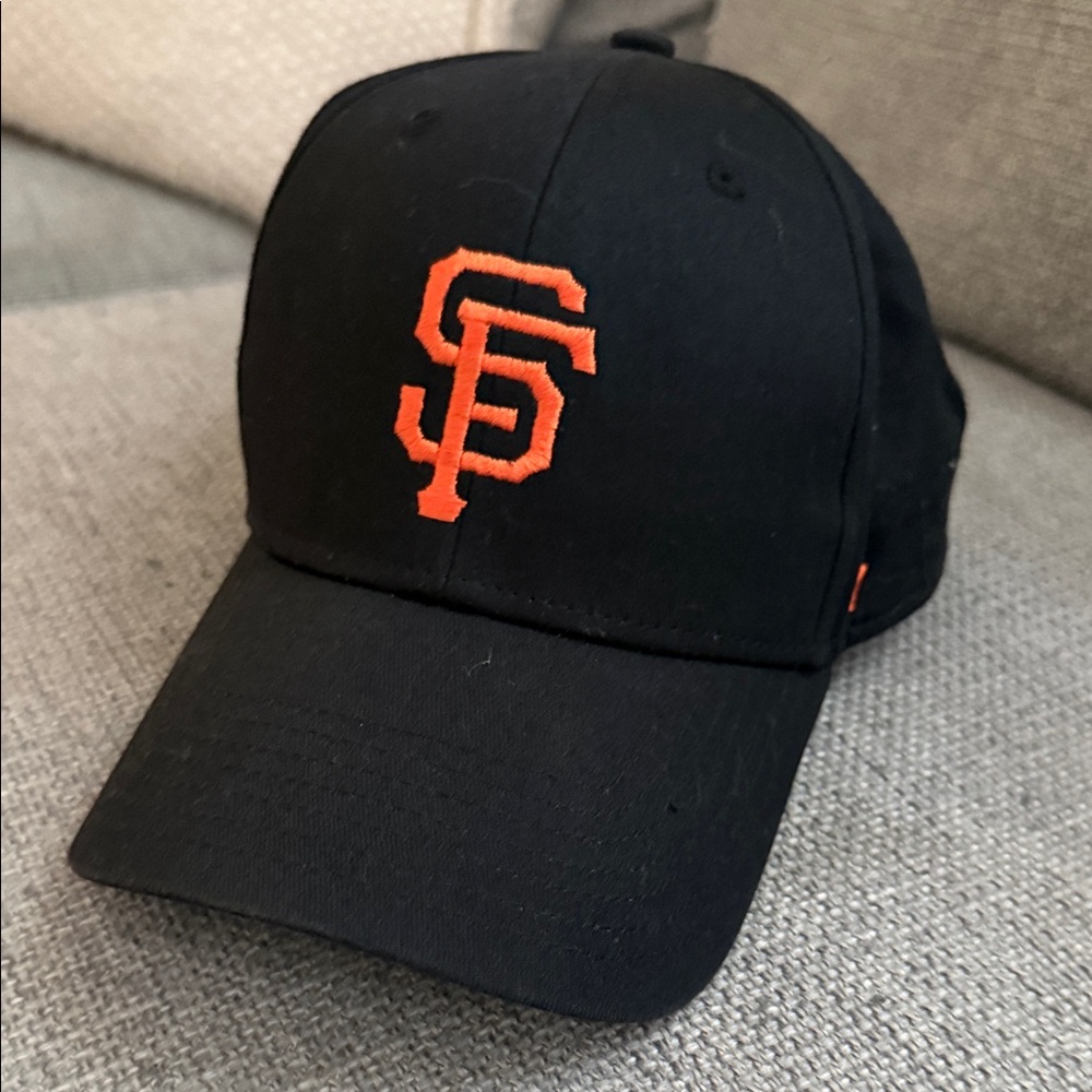 47 Black Cap with White Logo - Picture 1 of 3